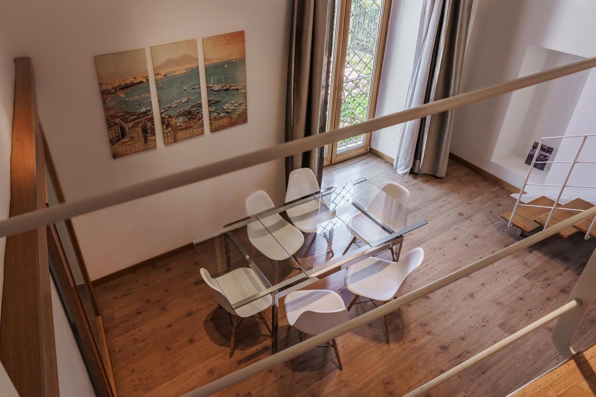 La Bella Vita Luxury Apartament And Travel Solution ナポリ エクステリア 写真