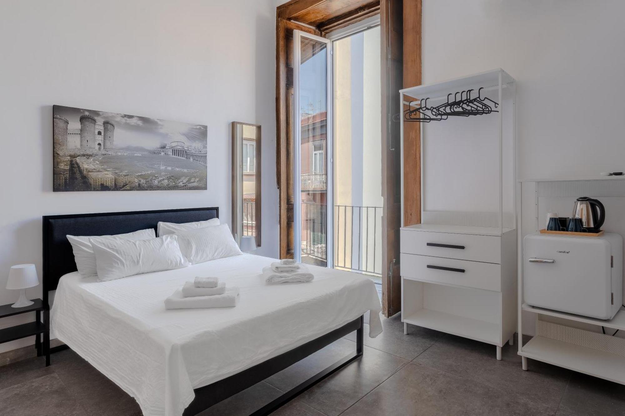 La Bella Vita Luxury Apartament And Travel Solution ナポリ エクステリア 写真